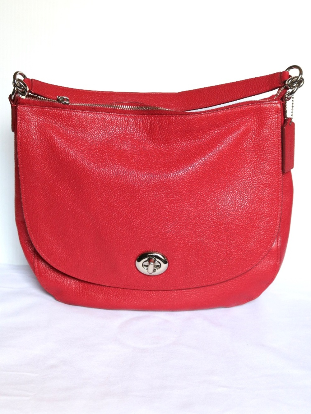 COACH Turnlock Red Pebble Leather Red Crossbody Hobo Bag Saddle Purse